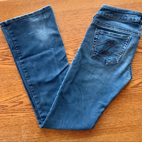 Silver Jeans 26 Tuesday - Picture 2 of 6